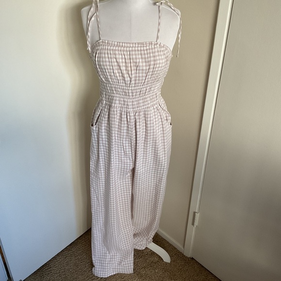 Sincerely Jules Tan White Gingham Jumpsuit S Smocked Wide Leg Summer Boho - Picture 2 of 6